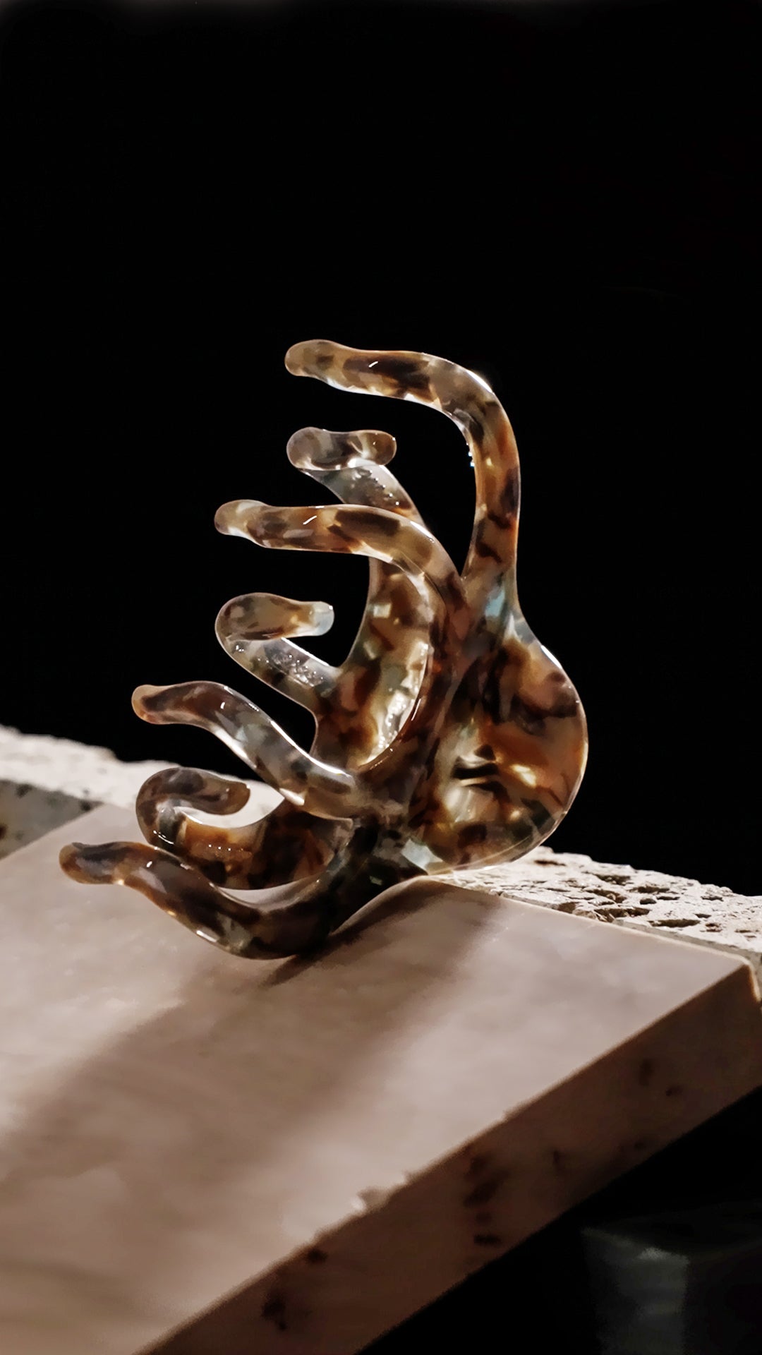 Halo by HAI | 半月寬齒髮束夾