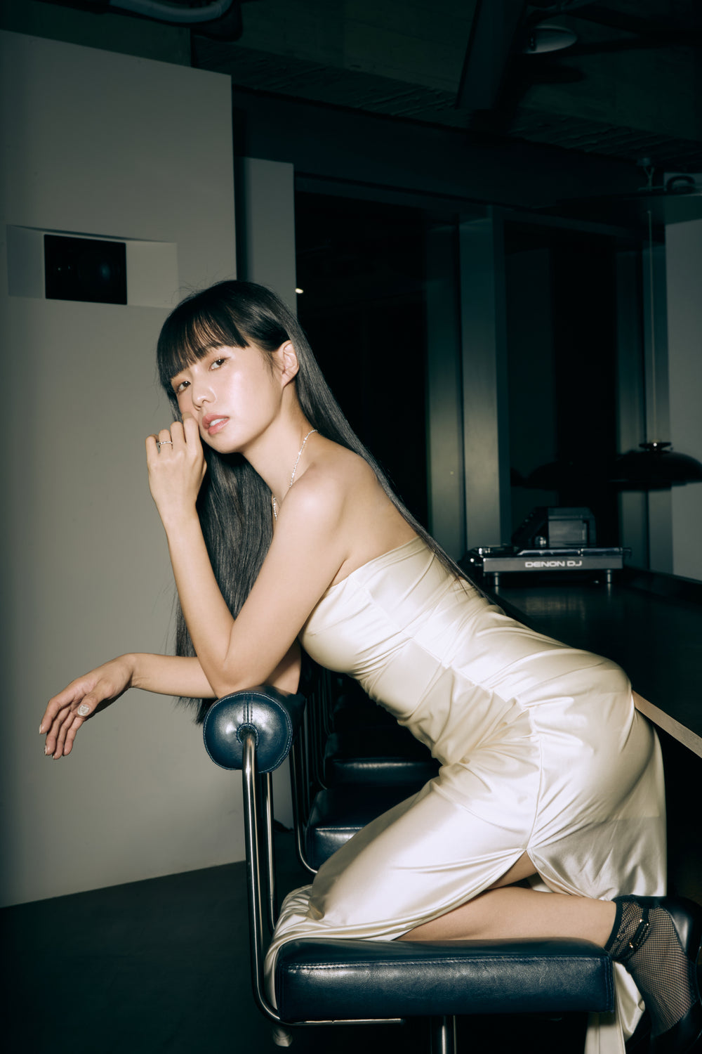 Second Skin | Satiny - Strapless Cut-off Maxi Dress - Pearl White