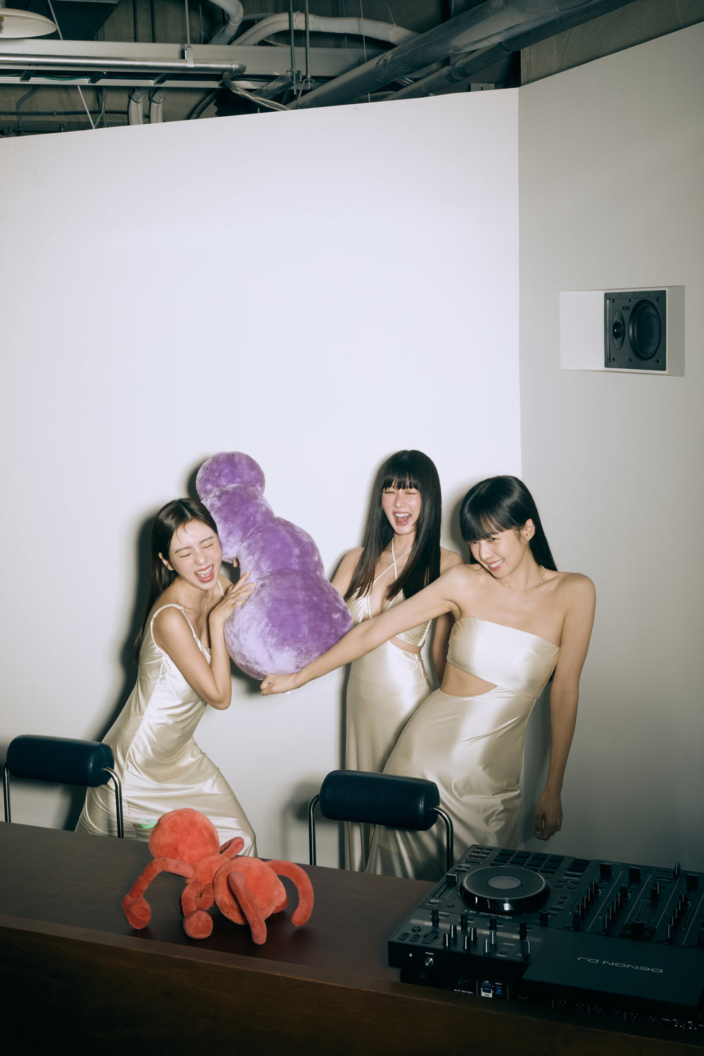 Second Skin | Satiny - Strapless Cut-off Maxi Dress - Pearl White