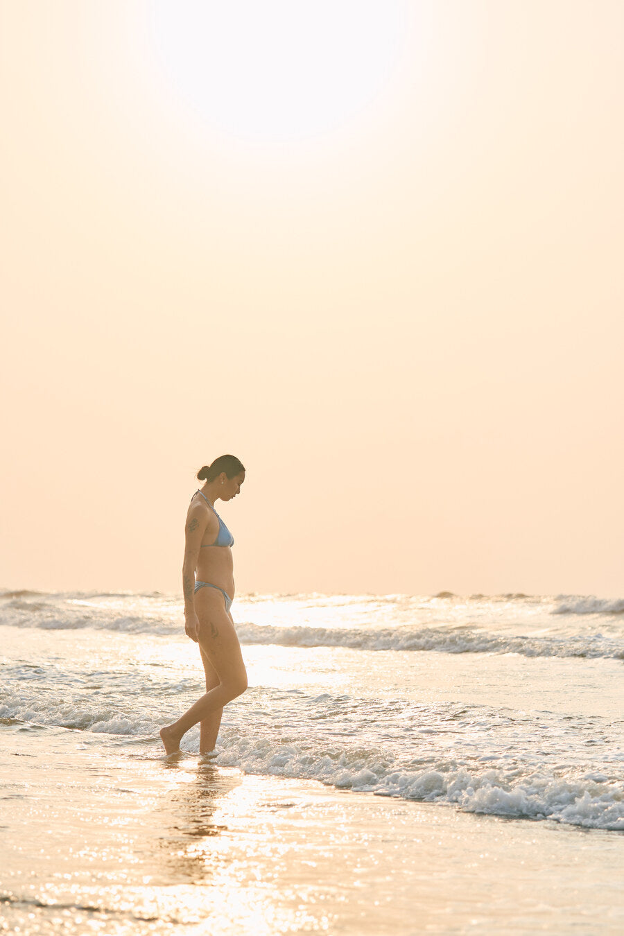 複膚/絲光 ~ 鏤空結繩泳褲 - 微靄藍