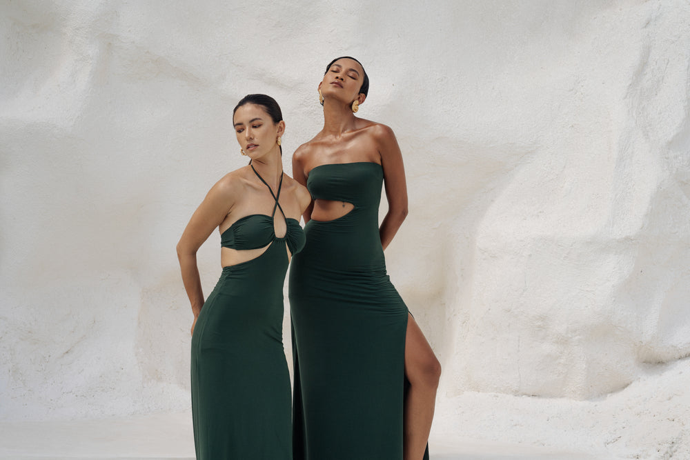 植萃高織 ~ 蝶翼仿膚度假洋裝 - 雨林綠