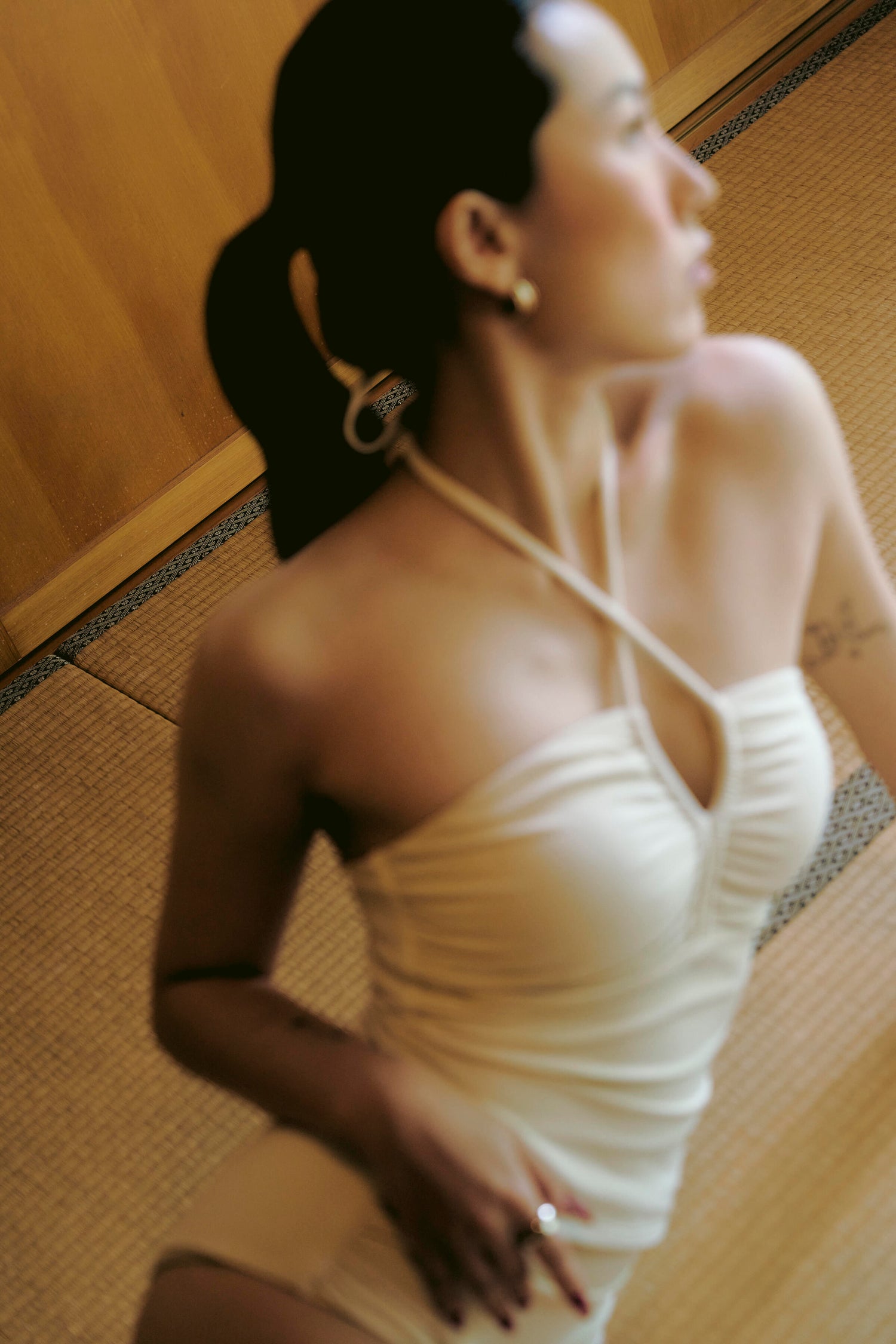 泉肌 | 繞頸抽皺泳裝上衣 - 暖泉米