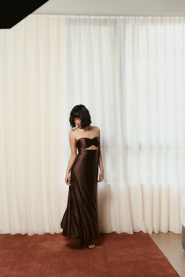 Second Skin|Satiny - Sweetheart Ruched Maxi Dress - Maya Cocoa