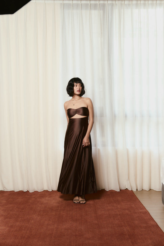 Second Skin|Satiny - Sweetheart Ruched Maxi Dress - Maya Cocoa