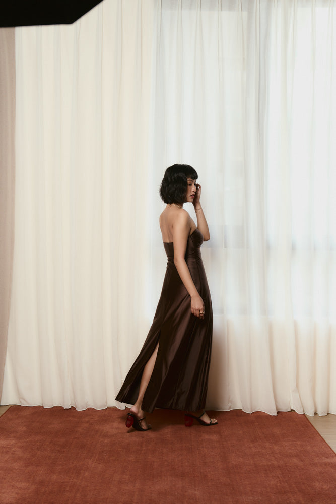 Second Skin|Satiny - Sweetheart Ruched Maxi Dress - Maya Cocoa