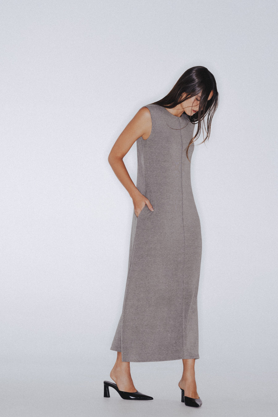 Ribbed Realness - Timeless Maxi Dress with Padded Design - Heather Grey