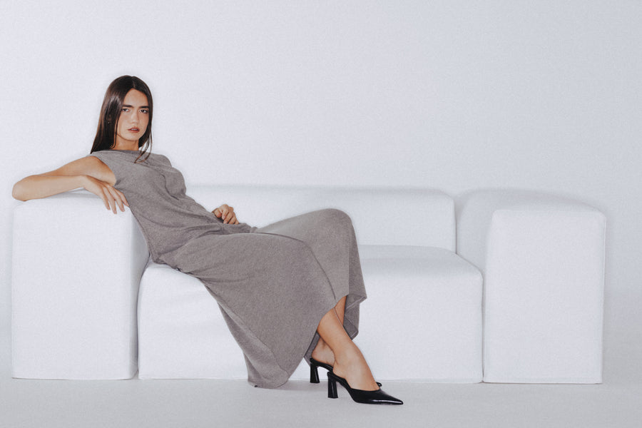 Ribbed Realness - Timeless Maxi Dress with Padded Design - Heather Grey