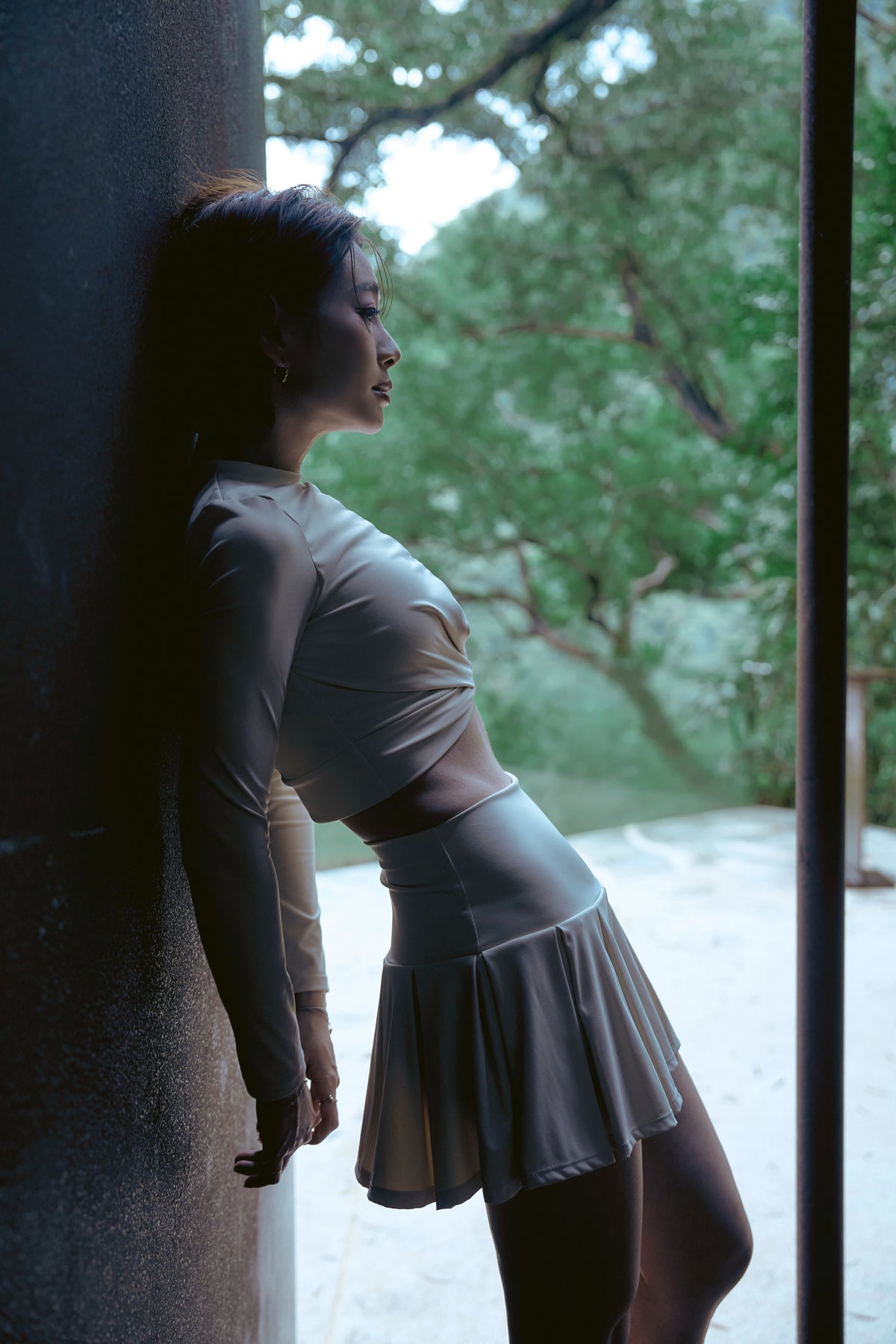 泉肌 | 交叉設計長袖泳裝上衣 - 暖泉米