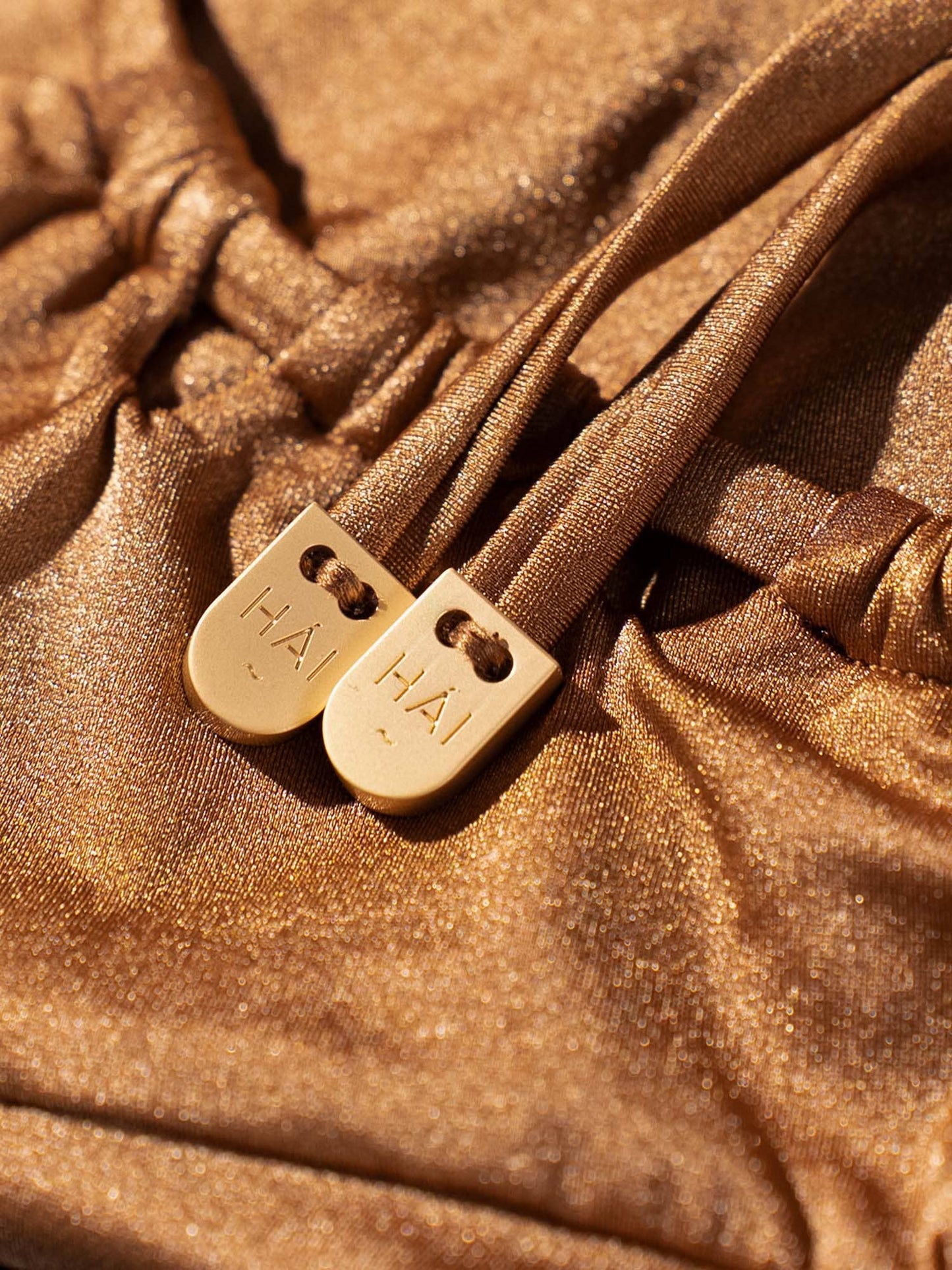 Second Skin|Shimmer ~ Hollywood Plunge & Lift 2023 - Spice Bronze