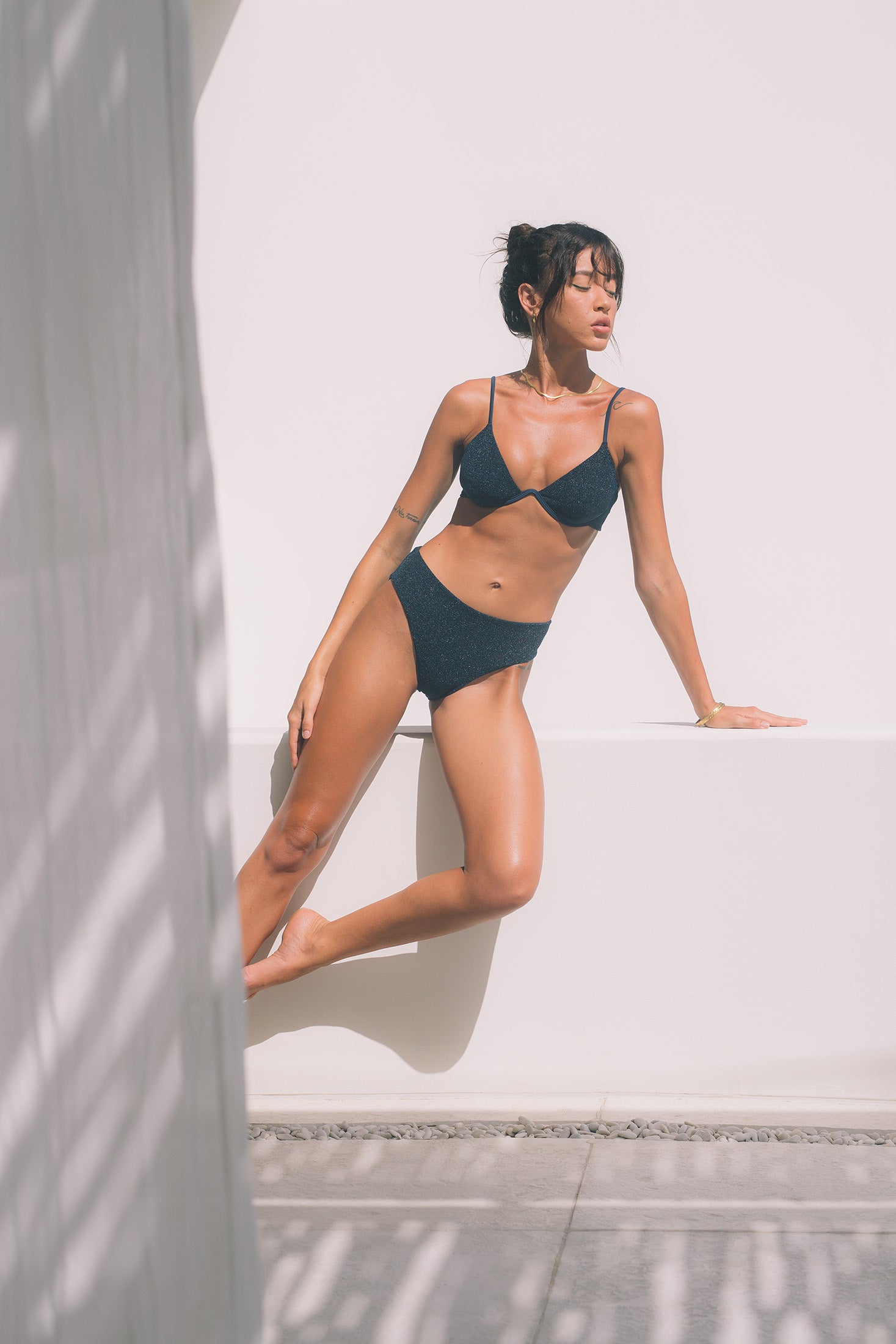 粼粼 | W鋼圈比基尼上衣 - 深海藍