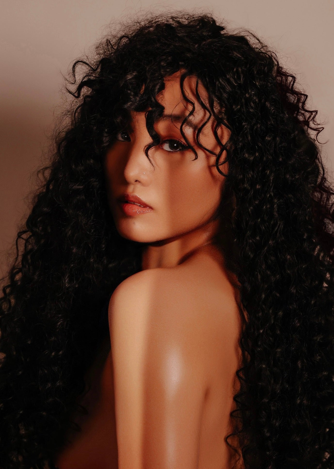HÁI Career Women - Shuang, A Singer!
