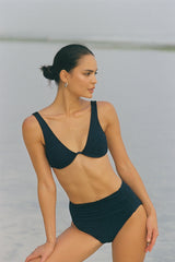 (Pre-order) Kimberley x HÁI | W-Wire Bikini Top with Wide Straps ~ Navy