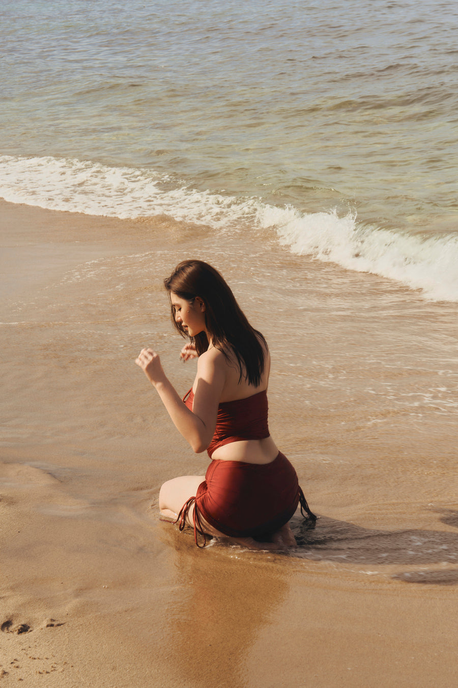 (Pre-Order7/25) Stacey x HAI | Monte Carlo Ruched Bandeau Top - Garnet Red