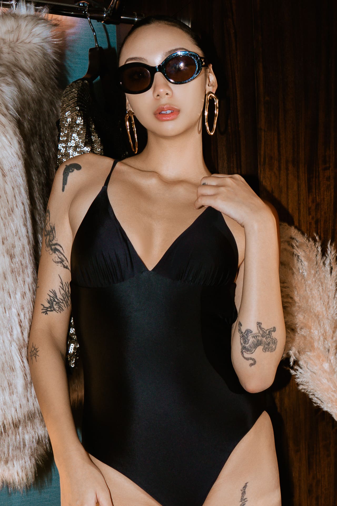 Second Skin | Shimmer ~ Hollywood Plunge & Lift 2023 - Onyx Black