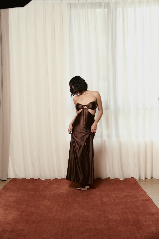 Second Skin|Satiny - The Island Halter Ｍaxi Dress - Maya Cocoa