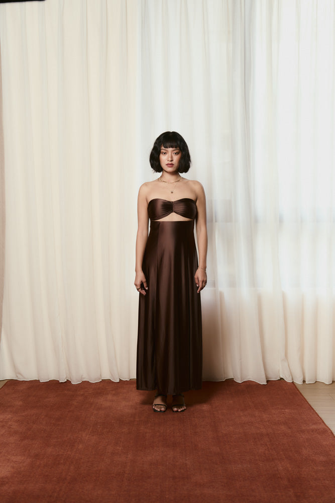 Second Skin|Satiny - Sweetheart Ruched Maxi Dress - Maya Cocoa
