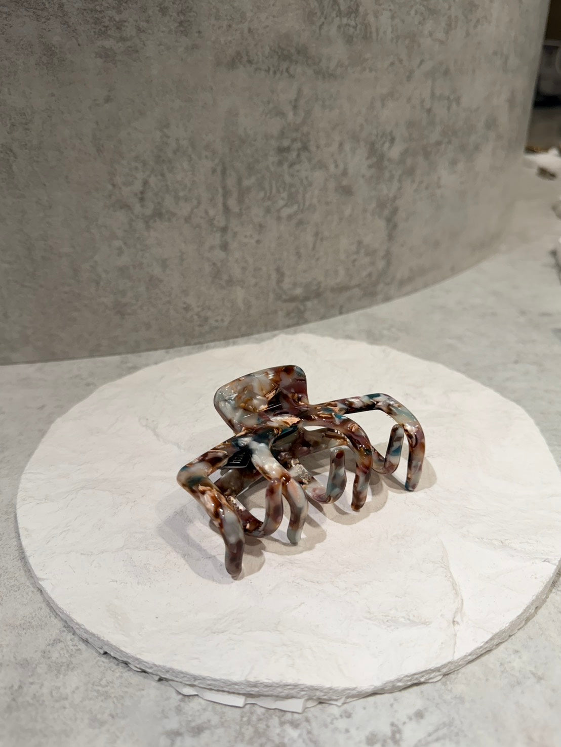 Halo by HAI | 透框長形髮束夾